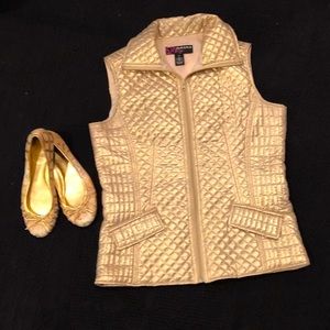 Peck &Peck gold vest
